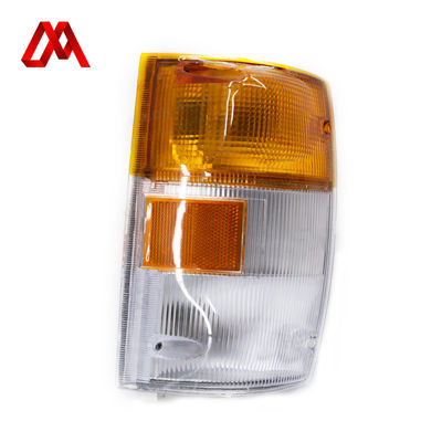 Right Side Smoked Corner Lamp for ISUZU ELF – IZUMI Auto Parts | 8-97855-007-0