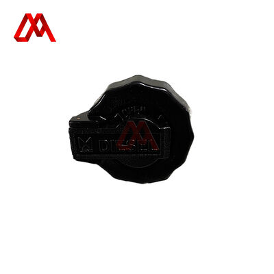 China IZUMI Truck Parts 8-97994821-1 8-94160028-0 8979948211 8941600280 Fuel Tank Cap with Key for ISUZU NKR 100P NHR54 4JA1